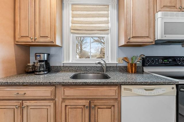 24 Phillips Avenue, Norwood, MA 02062