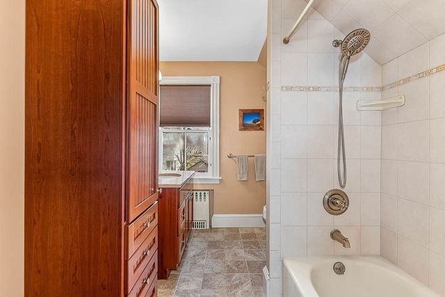 24 Phillips Avenue, Norwood, MA 02062