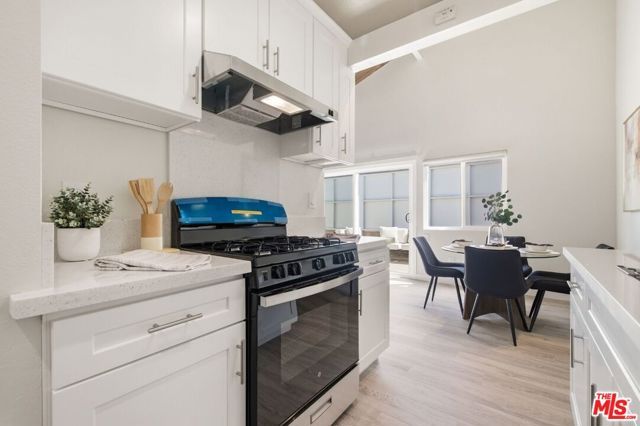 1328 W 8th Street, Upland, CA 91786