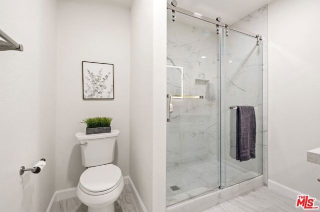 1328 W 8th Street, Upland, CA 91786