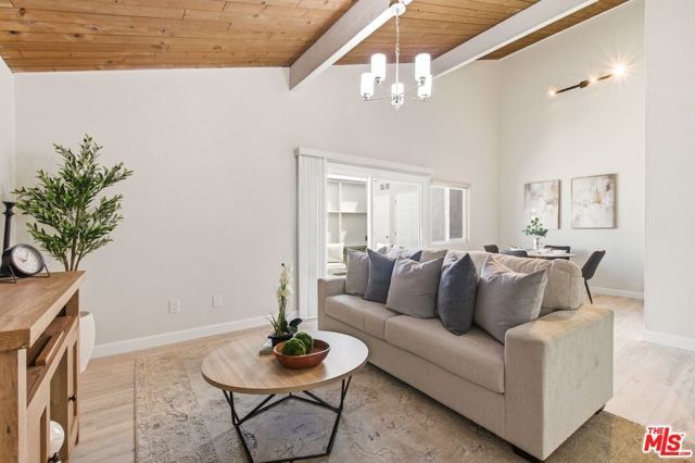 1328 W 8th Street, Upland, CA 91786