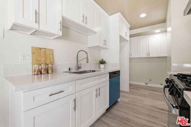 1328 W 8th Street, Upland, CA 91786