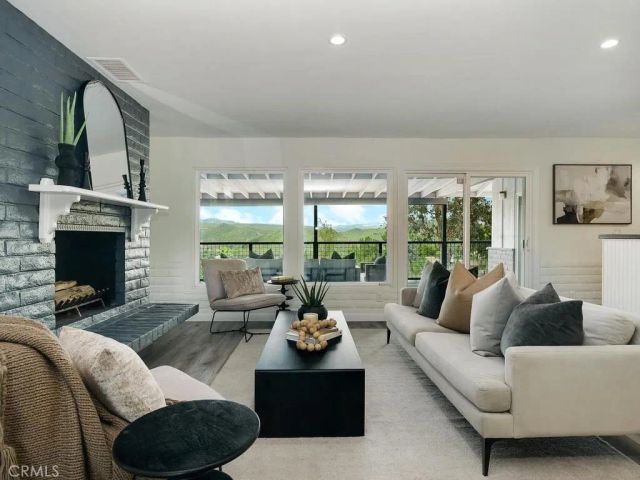 2302 Via Dieguenos, Alpine, CA 91901