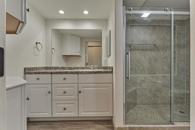 12239 Glenview Drive, Montgomery, TX 77356