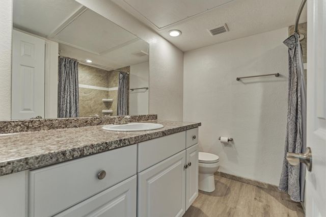 12239 Glenview Drive, Montgomery, TX 77356