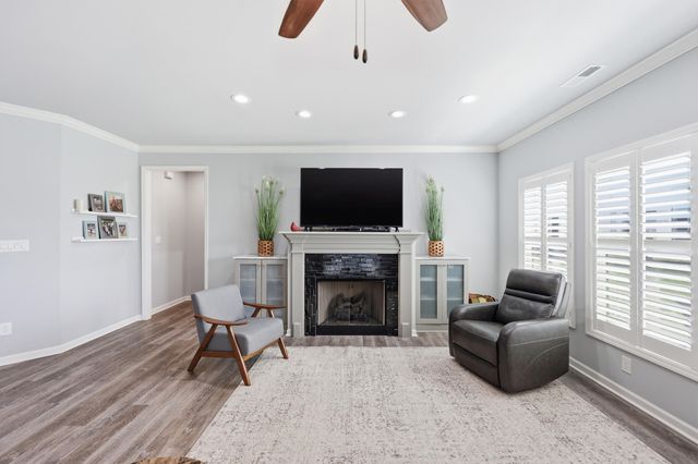 113 Golden Burley Avenue, Nicholasville, KY 40356