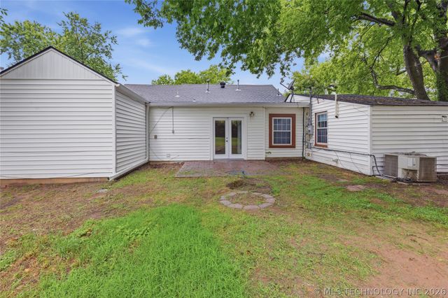 1235 S Braden Avenue, Tulsa, OK 74112