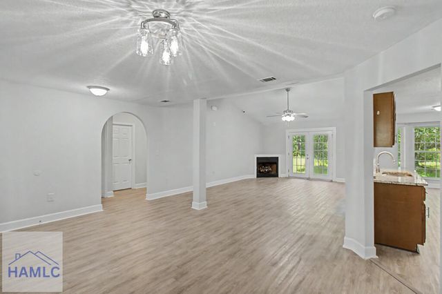 10179 Highway 196, Hinesville, GA 31313