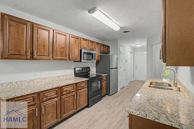 10179 Highway 196, Hinesville, GA 31313