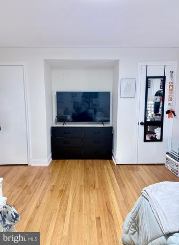 16 ADAMS AVE, Pitman, NJ 08071