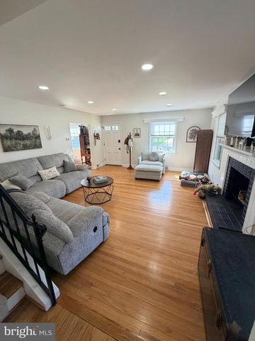 16 ADAMS AVE, Pitman, NJ 08071