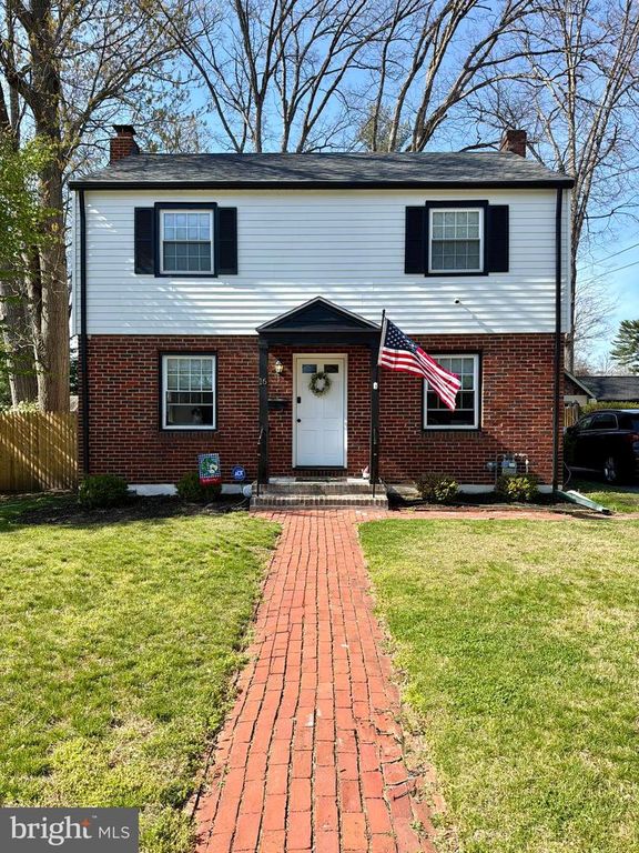16 ADAMS AVE, Pitman, NJ 08071