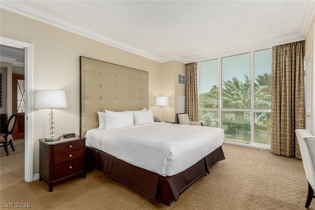 135 East Harmon Avenue 02702, Las Vegas, NV 89109