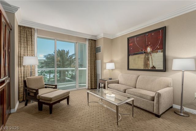 135 East Harmon Avenue 02702, Las Vegas, NV 89109