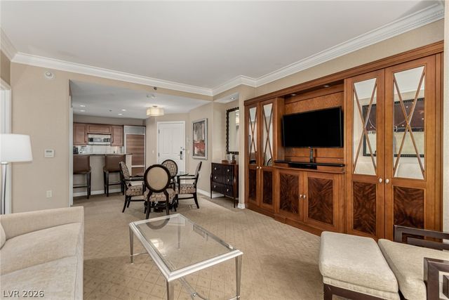 135 East Harmon Avenue 02702, Las Vegas, NV 89109