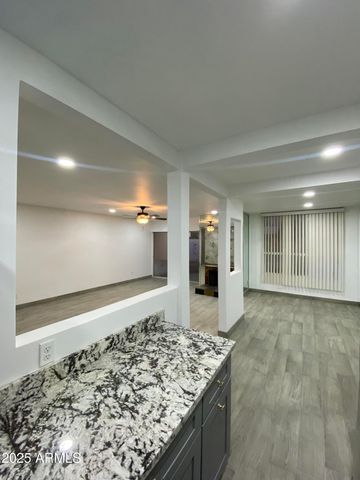 102 W MARYLAND Avenue F1, Phoenix, AZ 85013