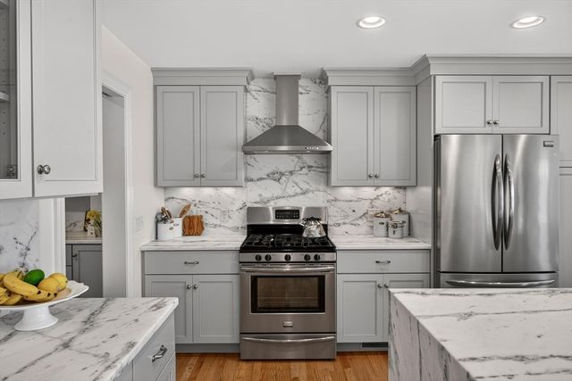 27 S Orleans Road, Orleans, MA 02653