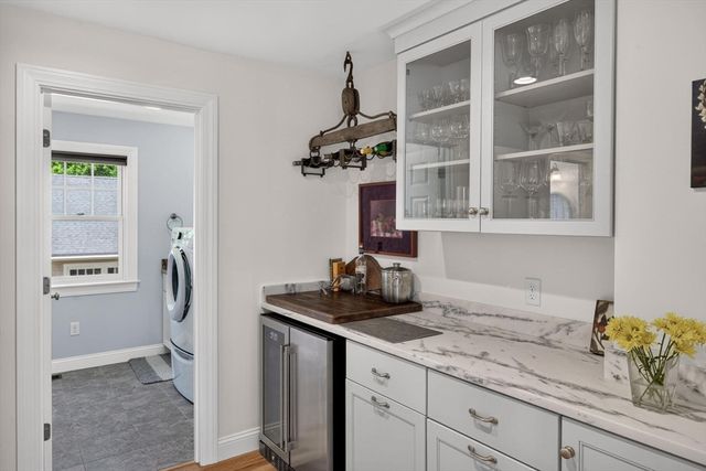 27 S Orleans Road, Orleans, MA 02653