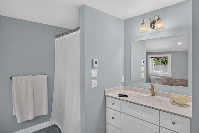 27 S Orleans Road, Orleans, MA 02653