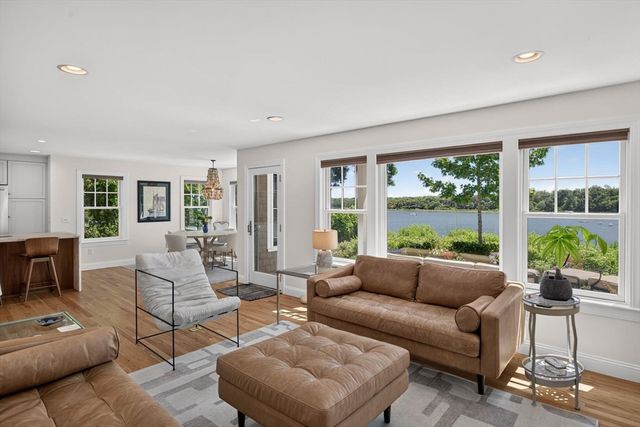 27 S Orleans Road, Orleans, MA 02653