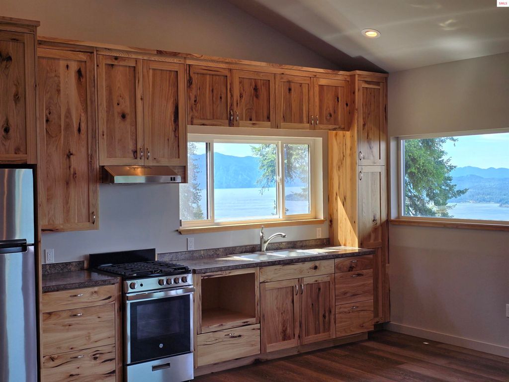 1935 Eagen Mountain Dr, Hope, ID 83836 photo 11