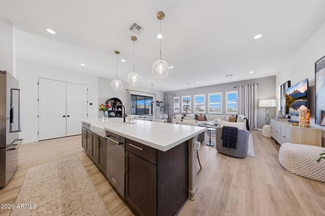 35191 N DANBURITE Court, San Tan Valley, AZ 85144