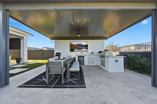 35191 N DANBURITE Court, San Tan Valley, AZ 85144