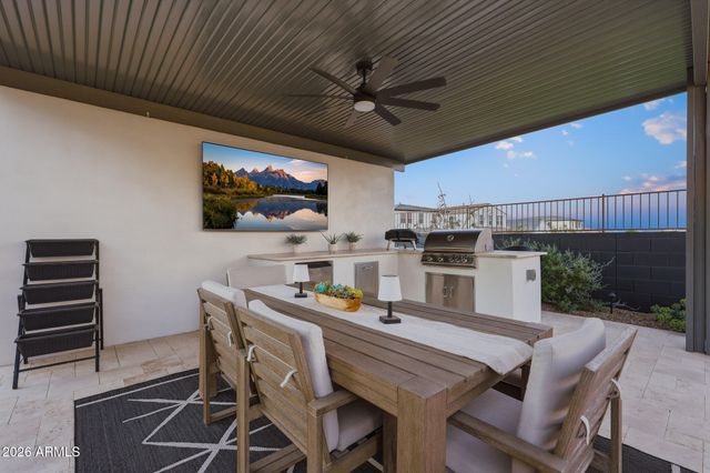 35191 N DANBURITE Court, San Tan Valley, AZ 85144