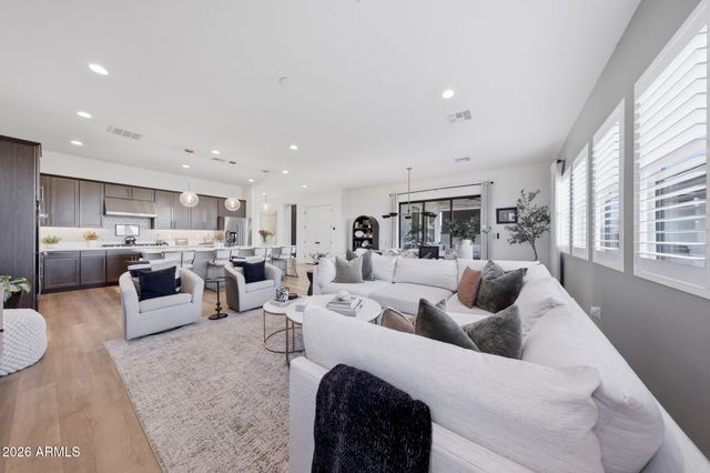 35191 N DANBURITE Court, San Tan Valley, AZ 85144