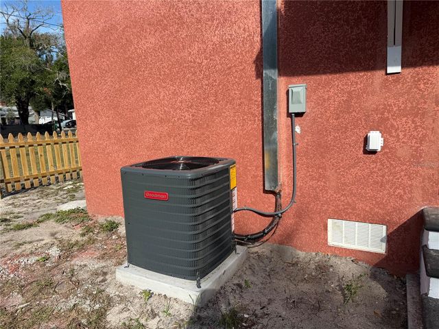 1311 E RIVER COVE STREET, Tampa, FL 33604