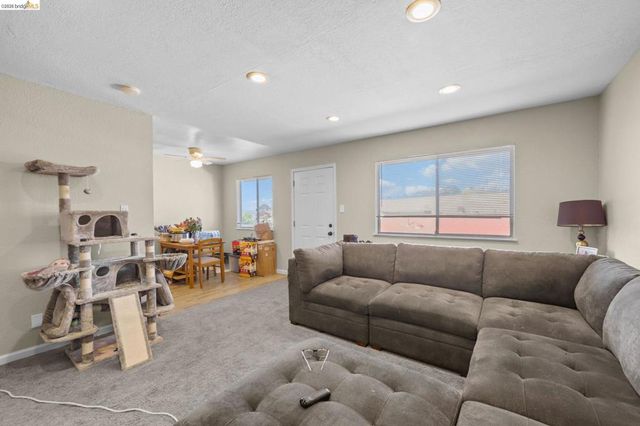 14761 San Pablo Ave, San Pablo, CA 94806