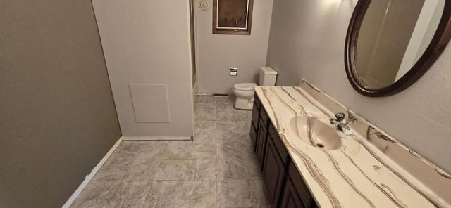 503 Hawthorne Drive, Marshall, MN 56258