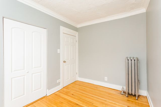 6959 S Paxton Avenue 3A, Chicago, IL 60649
