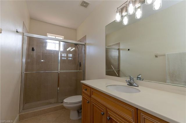 14081 Bently CIR, Fort Myers, FL 33912