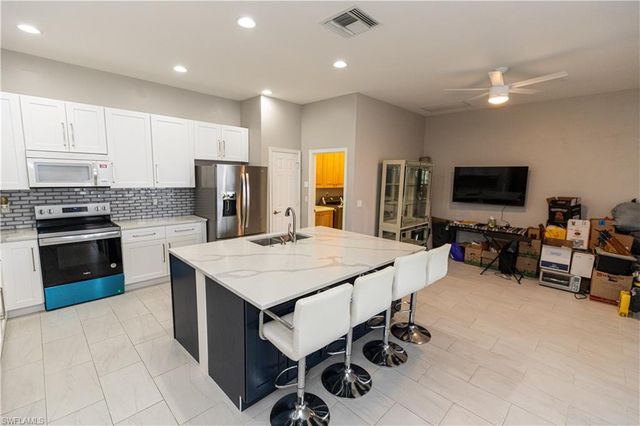 14081 Bently CIR, Fort Myers, FL 33912