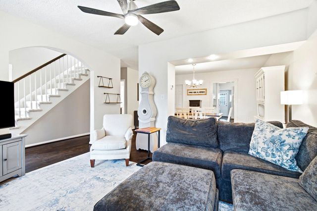 811 E B ST, Brunswick, MD 21716