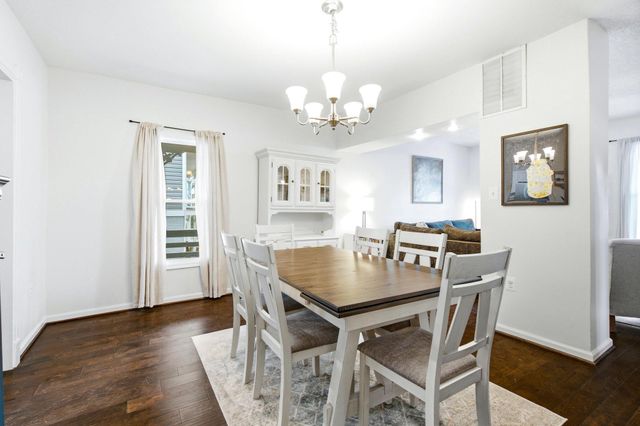 811 E B ST, Brunswick, MD 21716