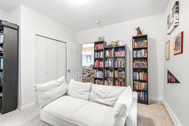 811 E B ST, Brunswick, MD 21716