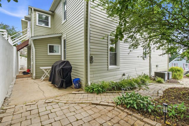811 E B ST, Brunswick, MD 21716