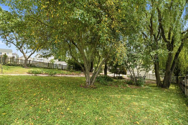 811 E B ST, Brunswick, MD 21716