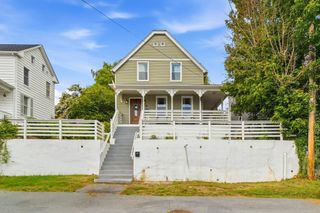 811 E B ST, Brunswick, MD 21716