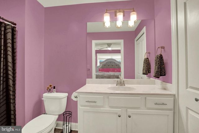 11 GROUP CT, Mount Holly Springs, PA 17065