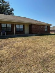 711 Willowood, Kingsland, TX 78639
