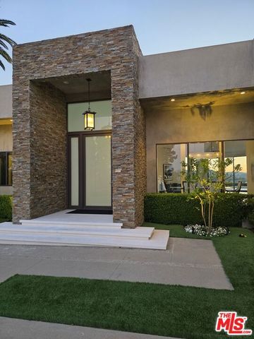16167 Royal Oak Road, Encino (los Angeles), CA 91436