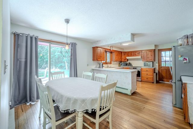 55 Logging Hill Road, Bow, NH 03304