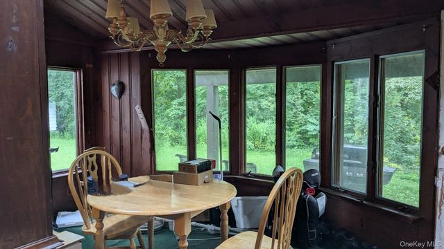 22 Old Mill Road, Poughkeepsie, NY 12603