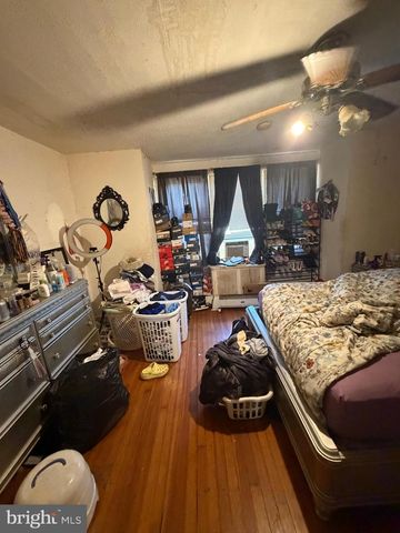 1220 W MARSHALL ST, Norristown, PA 19401