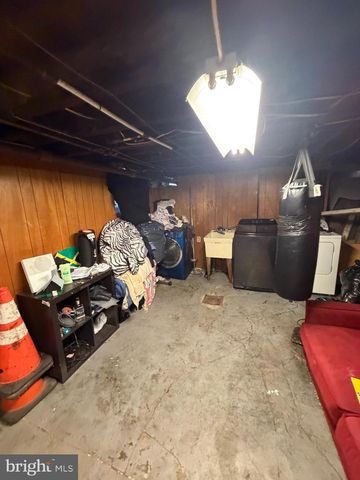 1220 W MARSHALL ST, Norristown, PA 19401