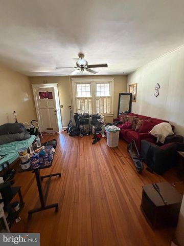 1220 W MARSHALL ST, Norristown, PA 19401