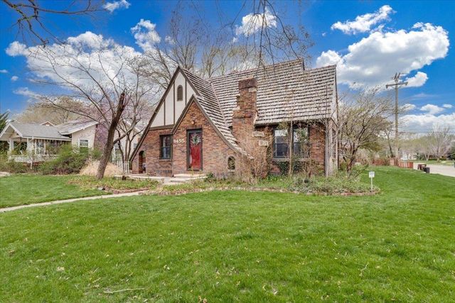 1455 N Woodrow Ave, Wichita, KS 67203